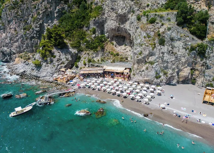 Bed & Breakfast La Dimora Del Maestro 3*