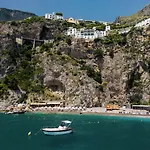 Bed & Breakfast La Dimora Del Maestro 3*