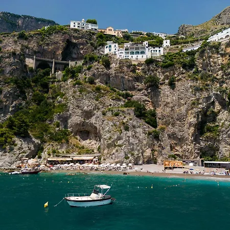 La Dimora Del Maestro Bed & Breakfast 3*